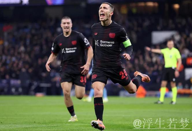 欧冠爆冷！曼城0-2首败 瓜迪奥拉百场输球 哈兰德替补无建树