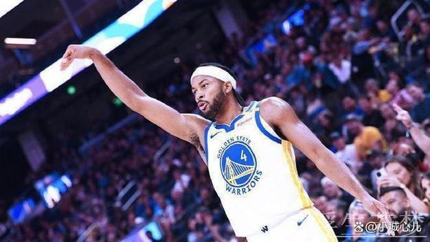 科尔:穆迪今晚表现出色赢得信任,下一场将有重大调整 科尔:穆迪今晚表现出色赢得信任,下一场将有重大调整