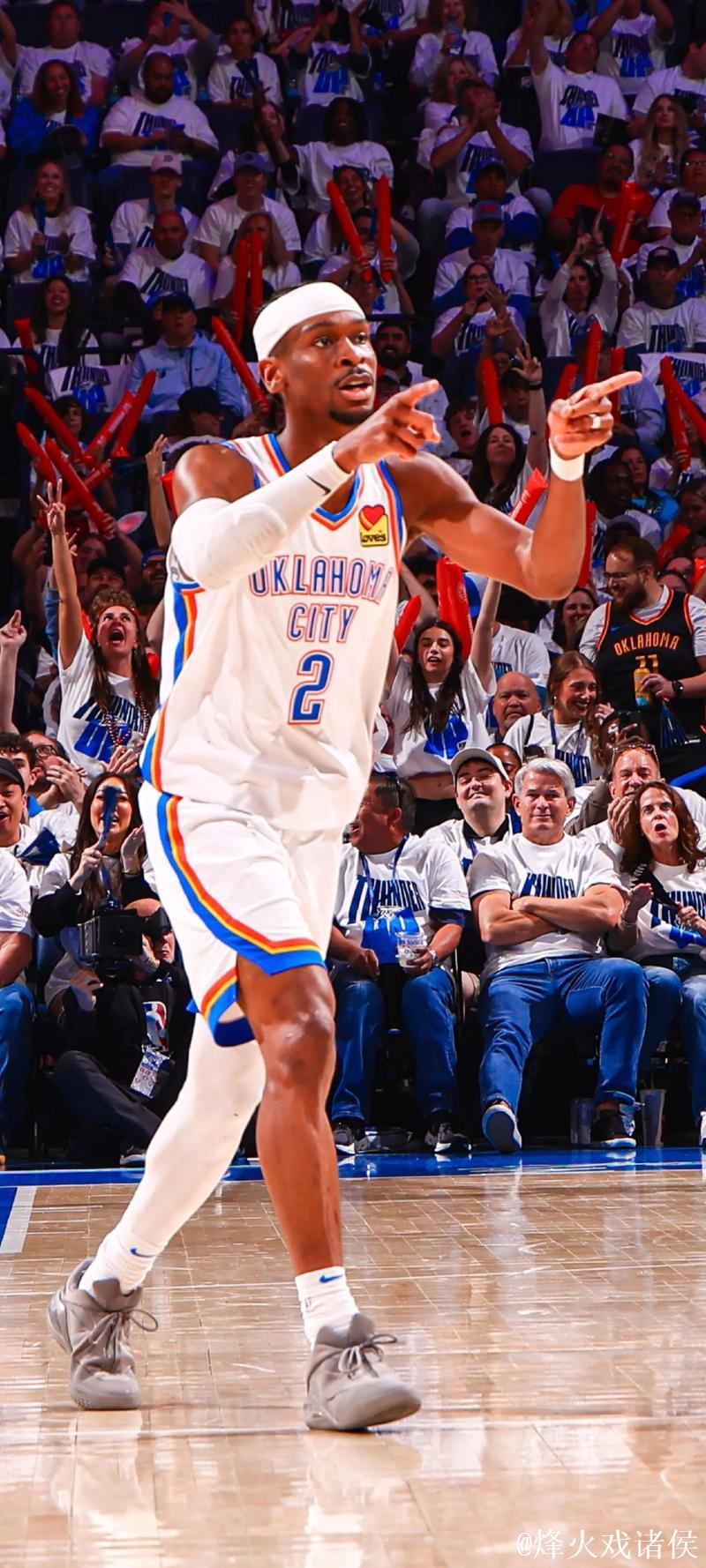 亚历山大砍40分雷霆豪取12连胜 灰熊力克太阳送其3连败 亚历山大砍40分雷霆豪取12连胜 灰熊力克太阳送其3连败