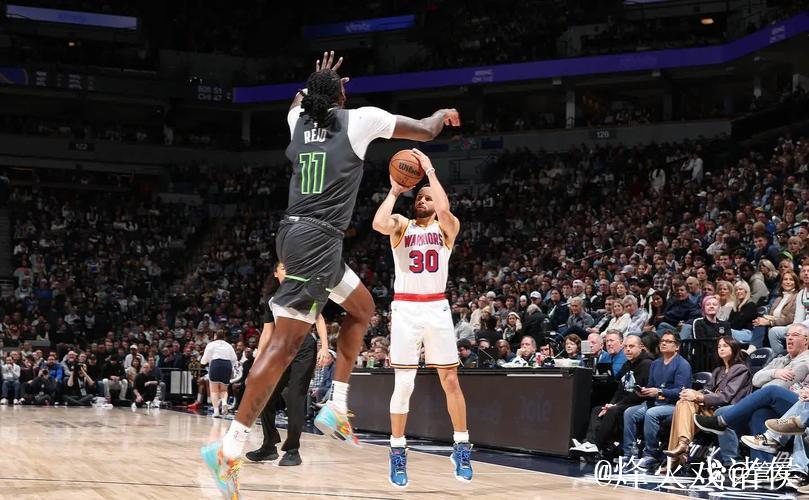 库里31+8力克华子28分 勇士险胜森林狼重返西部第十 库里31+8力克华子28分 勇士险胜森林狼重返西部第十